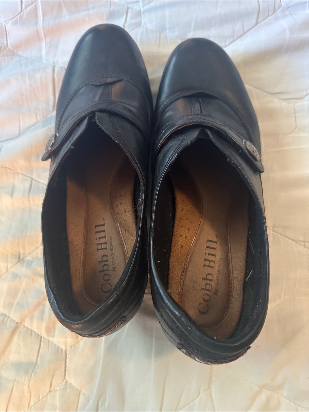Cobb Hill by New Balance Black Leather Ankle Booties